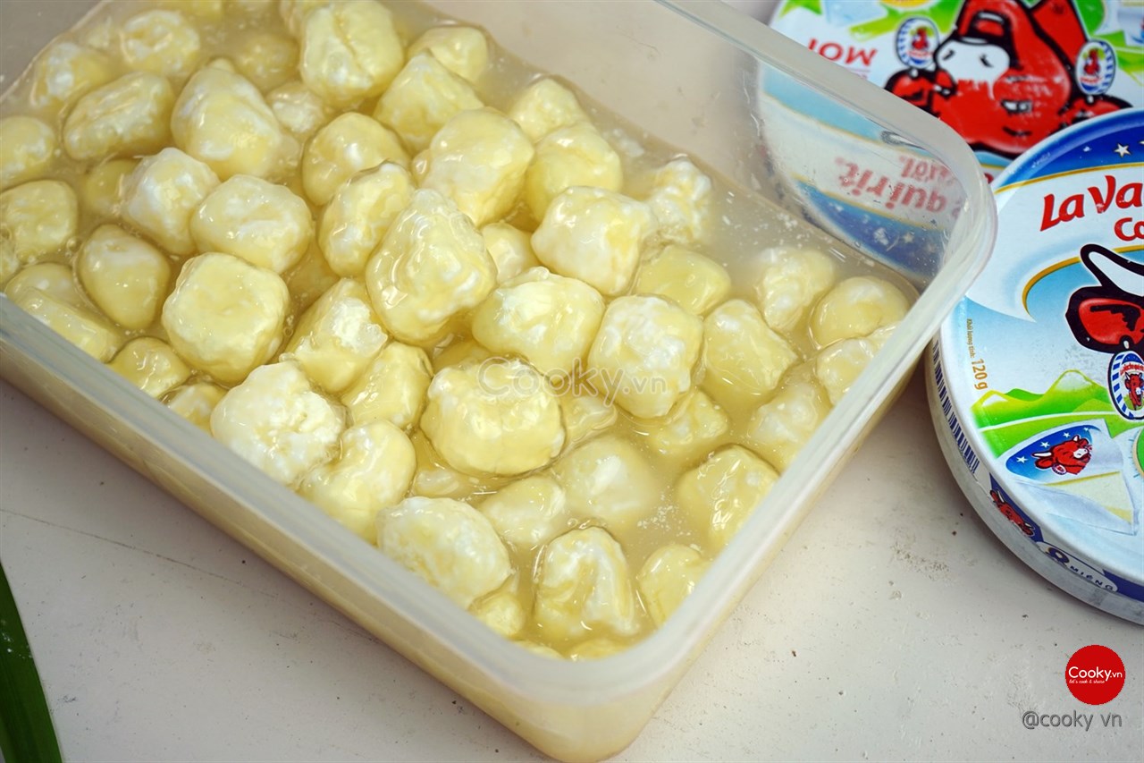 TRÂN CHÂU PHÔ MAI