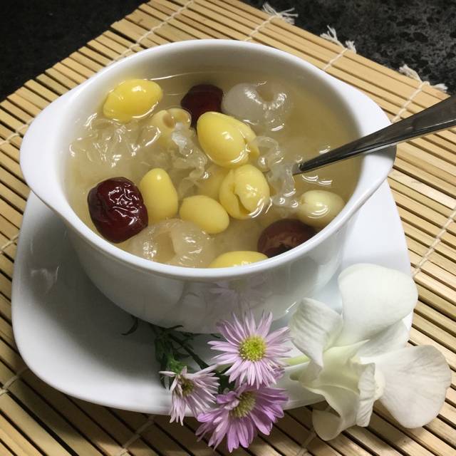 ĐÁNH TAN NGÀY NÓNG VỚI CHÈ BẠCH QUẢ